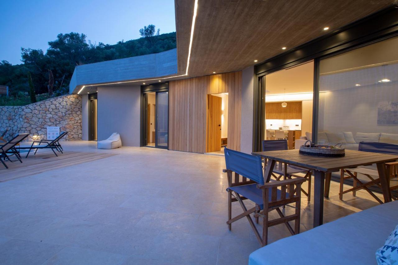 Blooms Of Sivota Bay - Luxury Villas With Private Heated Pool Luaran gambar