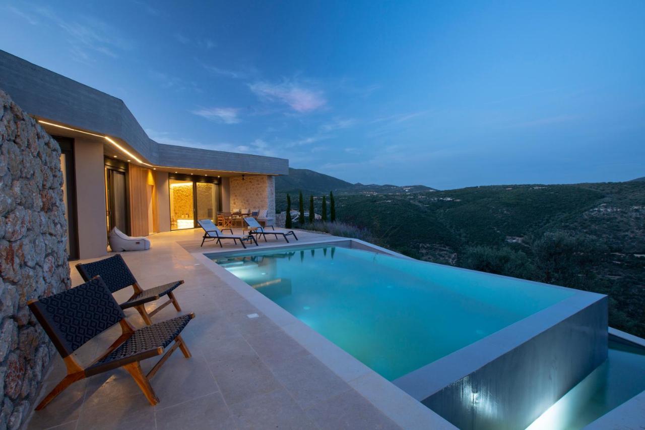 Blooms Of Sivota Bay - Luxury Villas With Private Heated Pool Luaran gambar
