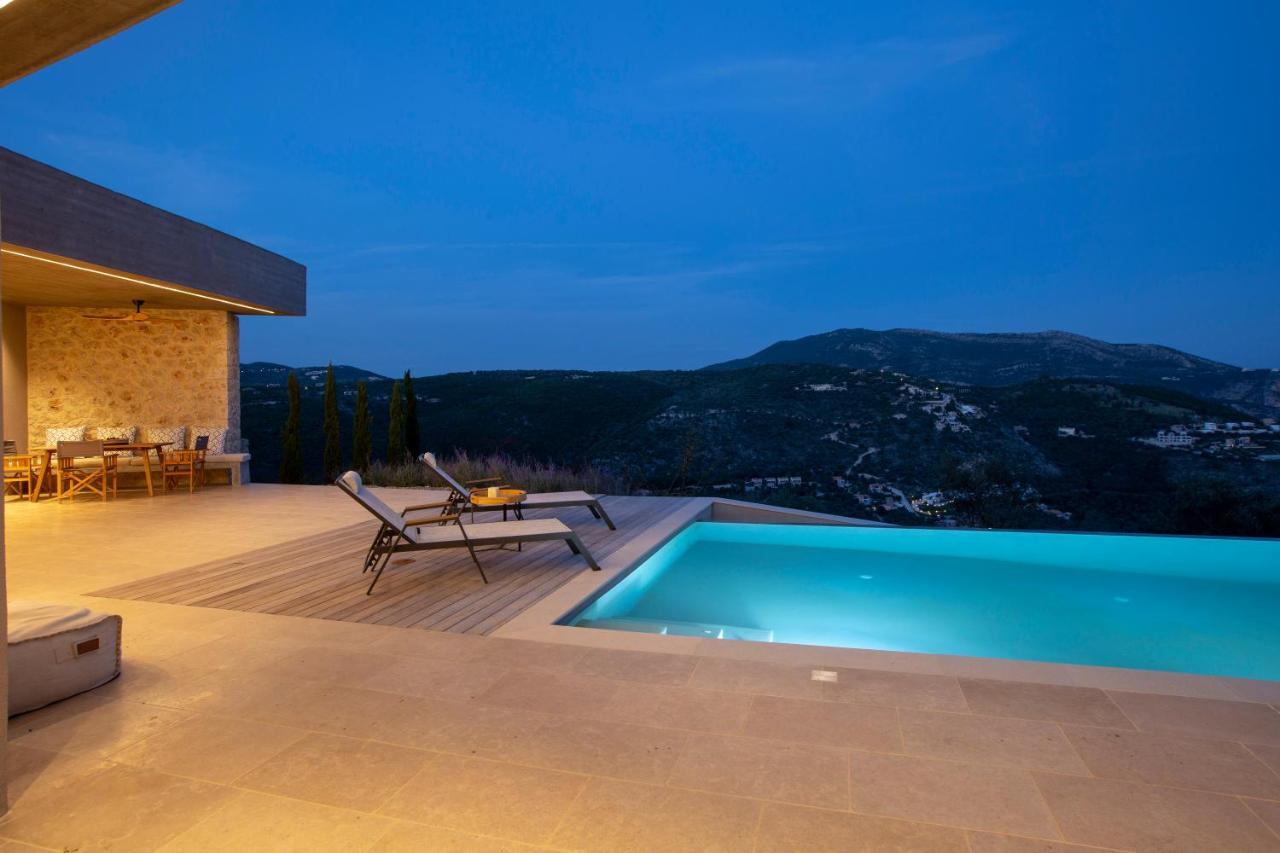 Blooms Of Sivota Bay - Luxury Villas With Private Heated Pool Luaran gambar